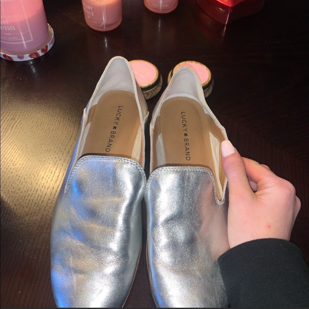 Lucky brand slid ons - silver - Picture 2 of 4